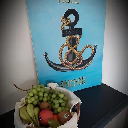 Hope & Anchor *